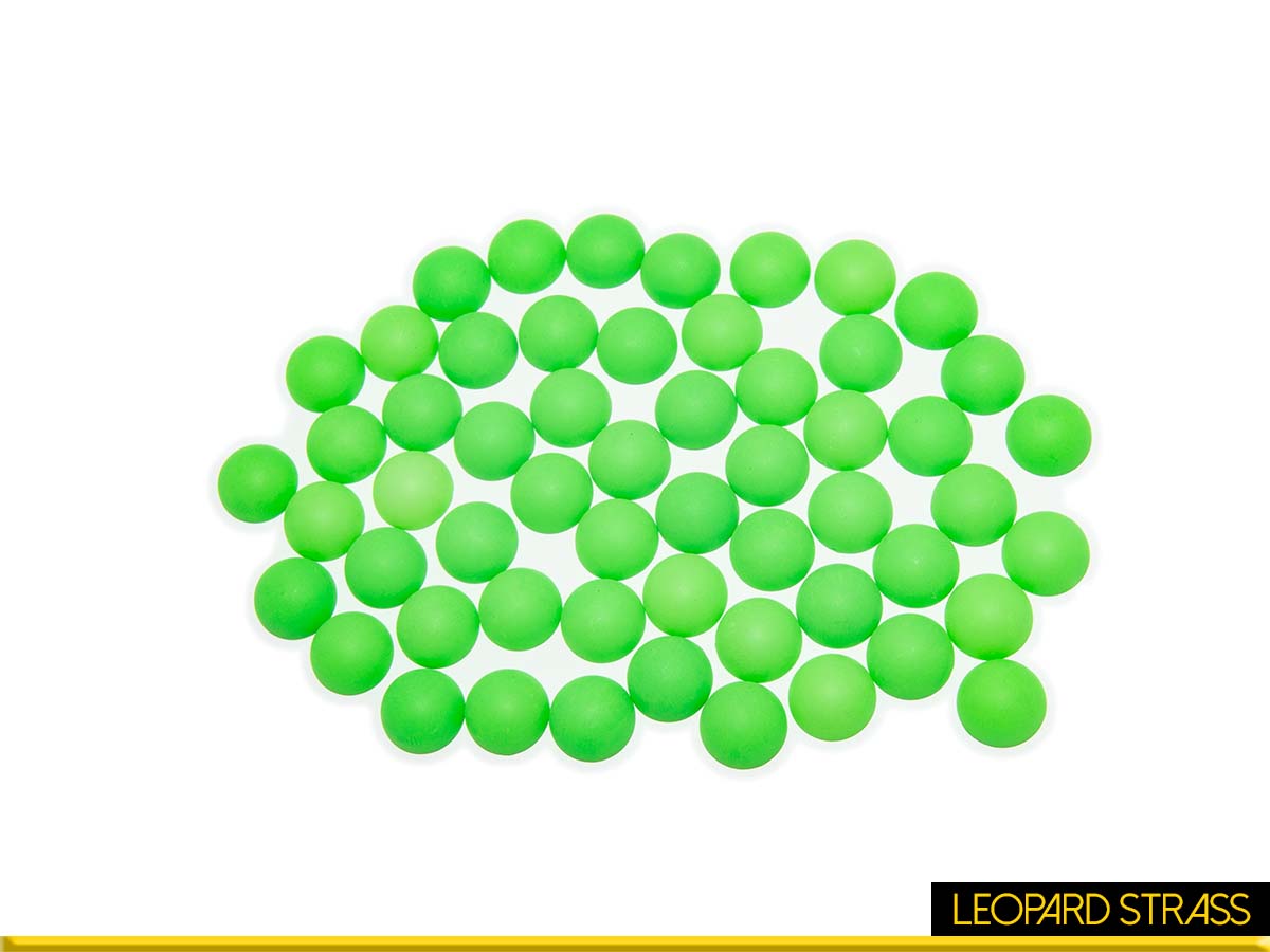 Neon Pearl : Matt Green