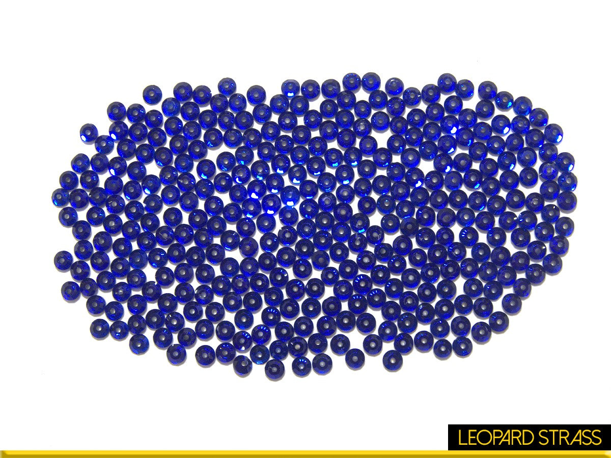 Sapphire : Classico Sew-On Rhinestone