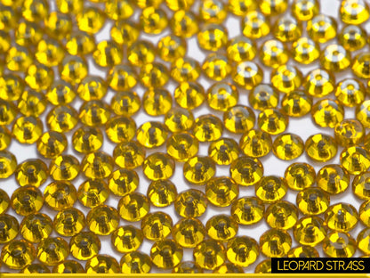 Topaz : Classico Sew-On Rhinestone