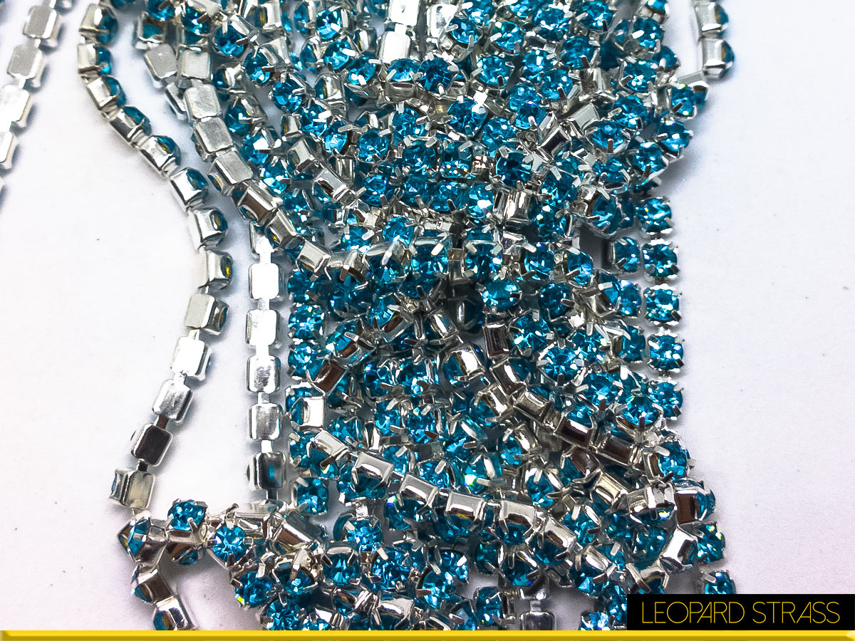 Rhinestone Cup Chain - Aquamarine